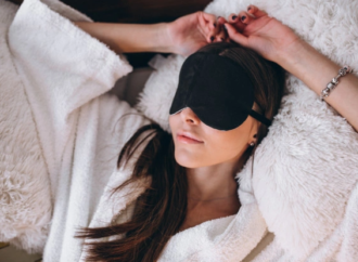 Benefits of Warming Eye Mask or Warm Compress for your Eye Health